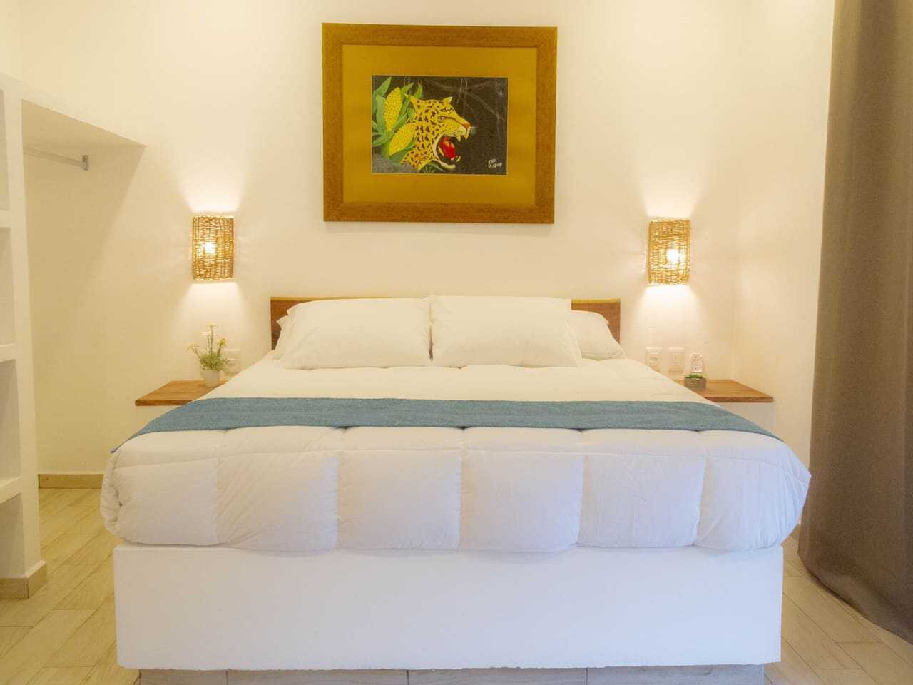 98564889-abd5-4f24-9586-3557a492e14d